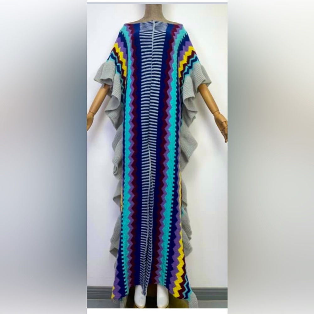 Ruffled long poncho